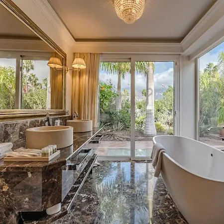 Maison Chatulle أذيخي