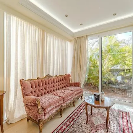 Maison Chatulle Willa Costa Adeje (Tenerife)