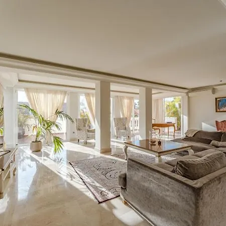 וילה Maison Chatulle
