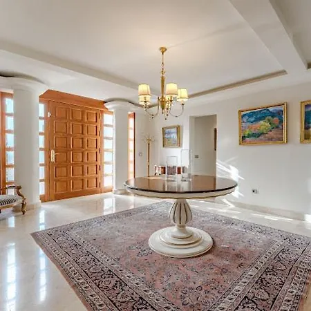 וילה Maison Chatulle