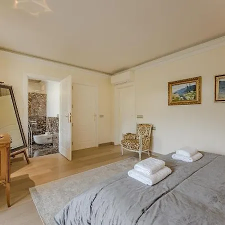 Maison Chatulle * אדחה